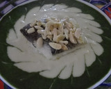 Foto del paso 5 de la receta: Bacalao con crema de espinacas y puré de almendras