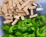 Foto langkah ke 2 dari resep Tumis Pare Tempe.