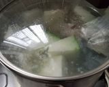 A picture of step 4 of Winter Melon Semen Coicis Soup 冬瓜薏米湯.