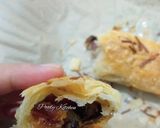 Foto langkah ke 7 dari resep Banana Choco Cheese Pastry.