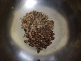 बाकरवडी (bakarvadi recipe in marathi)