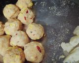 A picture of step 5 of #Monsoon.corn chesse ball.