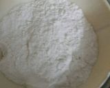 A picture of step 1 of Chawal aate ka chila.