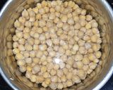 A picture of step 1 of Spicy Guava Chickpeas.