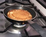 Foto del paso 3 de la receta: Elmo el pancake feliz