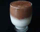 Foto langkah ke 3 dari resep Dalgona Coffee Brown Sugar tanpa mixer.