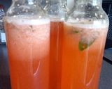Foto langkah ke 2 dari resep Strawberry Mojito Mocktail.