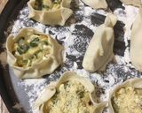 Foto del paso 3 de la receta: Canastitas de verdeo, queso y huevo