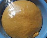 Foto langkah ke 3 dari resep #19. Donat (& roti) Labu Kuning Lembut Menul2.