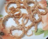 A picture of step 3 of Onion Rings.