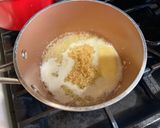 A picture of step 4 of Roasted Mussels with Garlic-Butter Crumbs.
