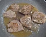 Rozmaringos csirke mustáros gombaraguval recept fázis 4 fotója