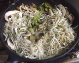 Foto del paso 5 de la receta: Salteado de verduras a la “too juntito”