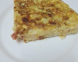 Foto del paso 5 de la receta: Tortilla de papas con cebolla sofrita y chorizo