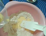 Foto langkah ke 2 dari resep Wool roll bread (roti gulungan wol dlm kaleng kukis Monde 😆).