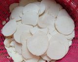 Foto langkah ke 2 dari resep Keripik Kimpul.