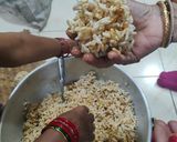 मुर मुरा लड्डू रेसिपी चरण 2 फोटो