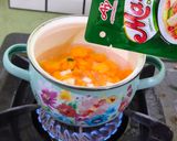 Foto langkah ke 2 dari resep Sayur Bening Katuk Wortel.