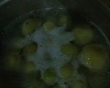 Foto langkah ke 2 dari resep Cilok isi abon ayam bumbu kacang.