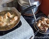 Foto langkah ke 1 dari resep Ayam Masak Habang Khas Banjarmasin.