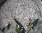 Foto langkah ke 2 dari resep Nasi Lemak Malaysia.