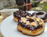 Foto langkah ke 4 dari resep Ganache/ Glaze coklat donat.