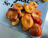 Une image de l'étape 8 de Tarte aux 3 prunes, amandes et pignons de pin.
