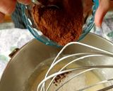Foto del passaggio 10 della ricetta Muffin al cioccolato e amaretti