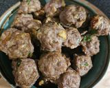 A picture of step 3 of Mini Meatballs.
