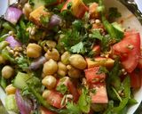 A picture of step 3 of Mediterranean chick peas Salad.