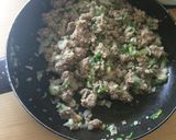 Foto langkah ke 4 dari resep Bola nasi daging.