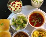 मिसळ पाव (misal pav recipe in marathi) रेसिपी स्टेप 9 फोटो 