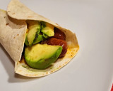 Foto del paso 8 de la receta: Taco de salchichas y aguacate