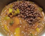 கத்தரிக்காய் காராமணி குழம்பு(brinjal kara kulambu recipe in tamil) ரெசிபி ஸ்டேப் 3 புகைப்படம்