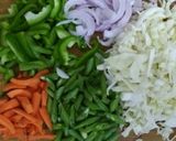 તડકા મેગી (Tadka Maggi Recipe In Gujarati) રેસીપી સ્ટેપ1ફોટો