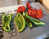 Une image de l'étape 2 de Poivrons bicolores au gingembre et épices massalé.