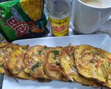 A picture of step 4 of Omlate Bread 🍞 my fvrt healthy breakfast 😋.