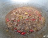 Foto langkah ke 3 dari resep Tumis Daging Sapi Brokoli.