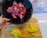 Hình bước làm 1 của món Bò kho gừng