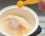 A picture of step 3 of Gujarati khaman dhokla.