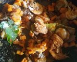 Foto langkah ke 3 dari resep Sambal Goreng Udang & Hati Ayam.