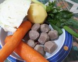 Foto langkah ke 1 dari resep Sop Tulang Ayam.