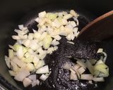 A picture of step 1 of Spicy Thai Red Curry with Chickpeas.