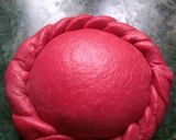 A picture of step 3 of Beetroot Chandrakala Gujiya.