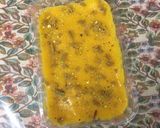 A picture of step 4 of Ripe mango pulp and chocolate idli.