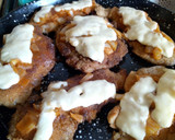 Foto del paso 3 de la receta: Milanesas Napo con puré mixto