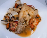 Foto del paso 9 de la receta: Merluza a la marinera