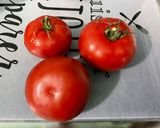 Une image de l'étape 8 de Salade de pommes de terre aux harengs, tomates et oignons.