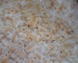 A picture of step 1 of Oats, Banana and Coconut Smoothie vegan.