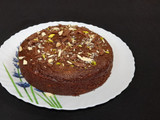 चॉकलेट बिस्कुट नट केक (chocolate biscuit nut cake recipe in Hindi)